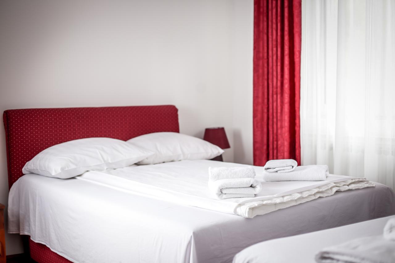Hotel Bob SJJ Extérieur photo
