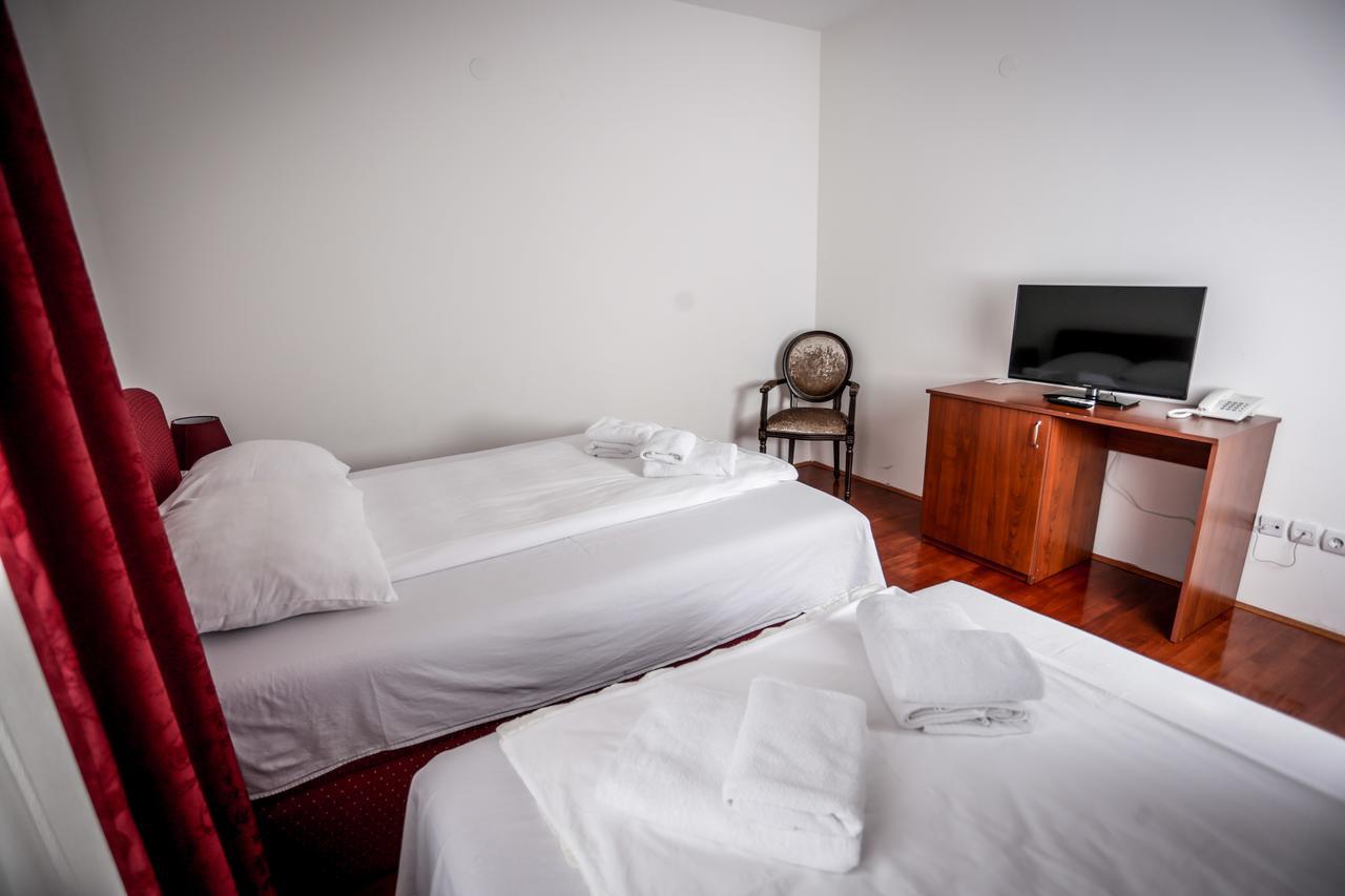 Hotel Bob SJJ Extérieur photo