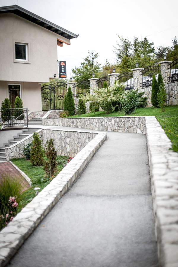 Hotel Bob SJJ Extérieur photo