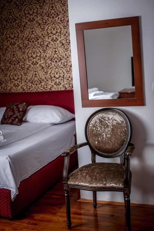 Hotel Bob SJJ Extérieur photo